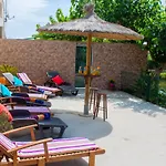 Prázdninový dům Paradise Ebro 2 *